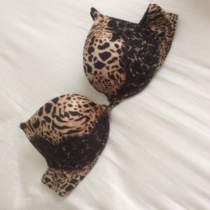 ❗️MOVING SALE❗️Victoria's Secret Leopard Push-up